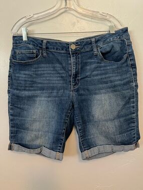 SO Women's Blue Rolled-Cuff Denim Bermuda Shorts